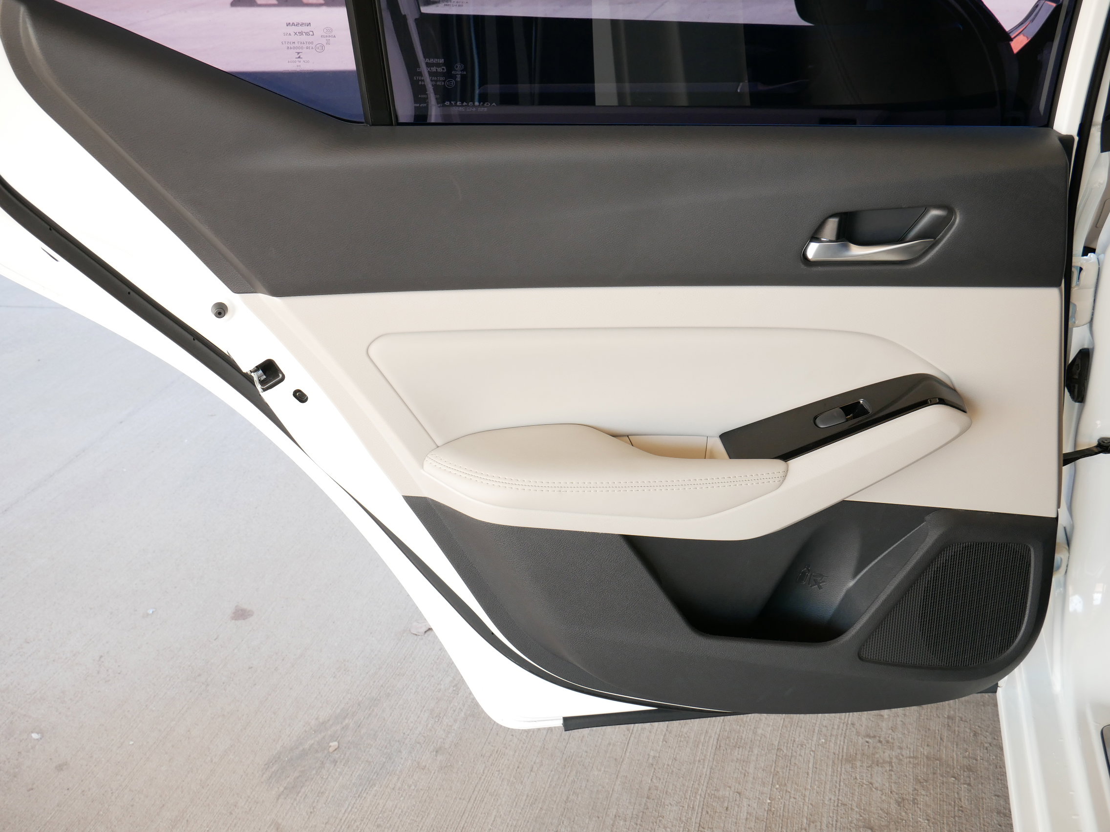 Used 2021 Nissan Altima 2.5 Platinum image 24