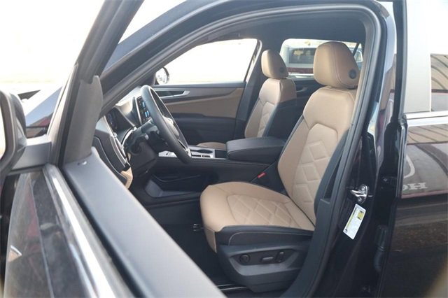 New 2026 Volkswagen Atlas Cross Sport SE image 8