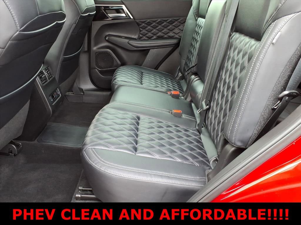 Used 2023 Mitsubishi Outlander SEL 40th Anniversary AWD/4WD image 13