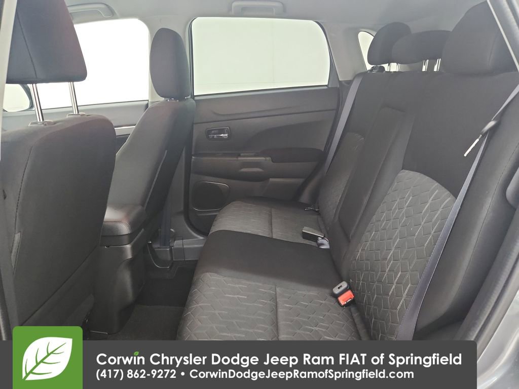 Used 2025 Mitsubishi Outlander Sport ES image 28