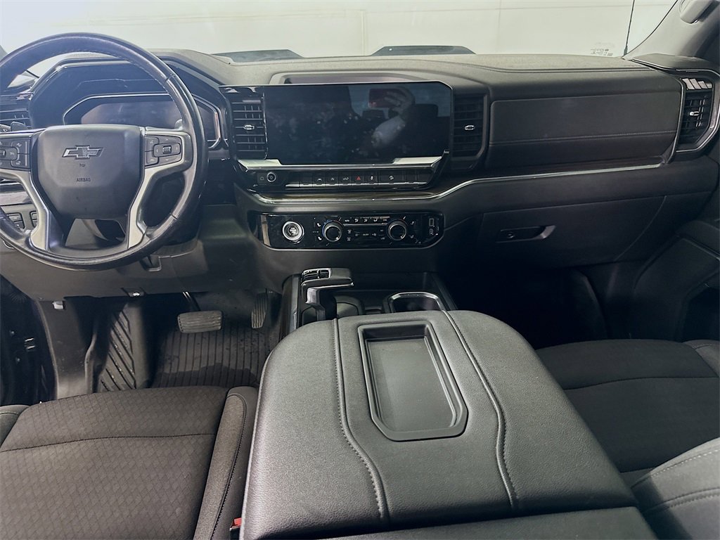 Used 2022 Chevrolet Silverado 1500 LT Trail Boss image 18