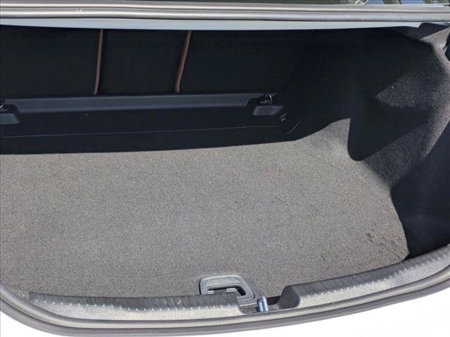 Used 2025 Mercedes-Benz C 300 4MATIC Sedan image 6