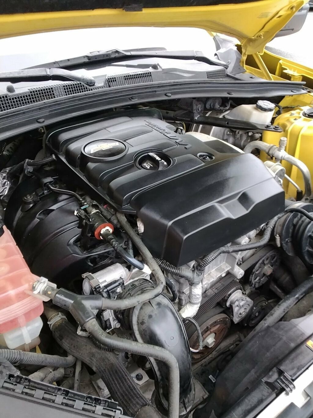 Used 2018 Chevrolet Camaro LT w/ RS Package image 30