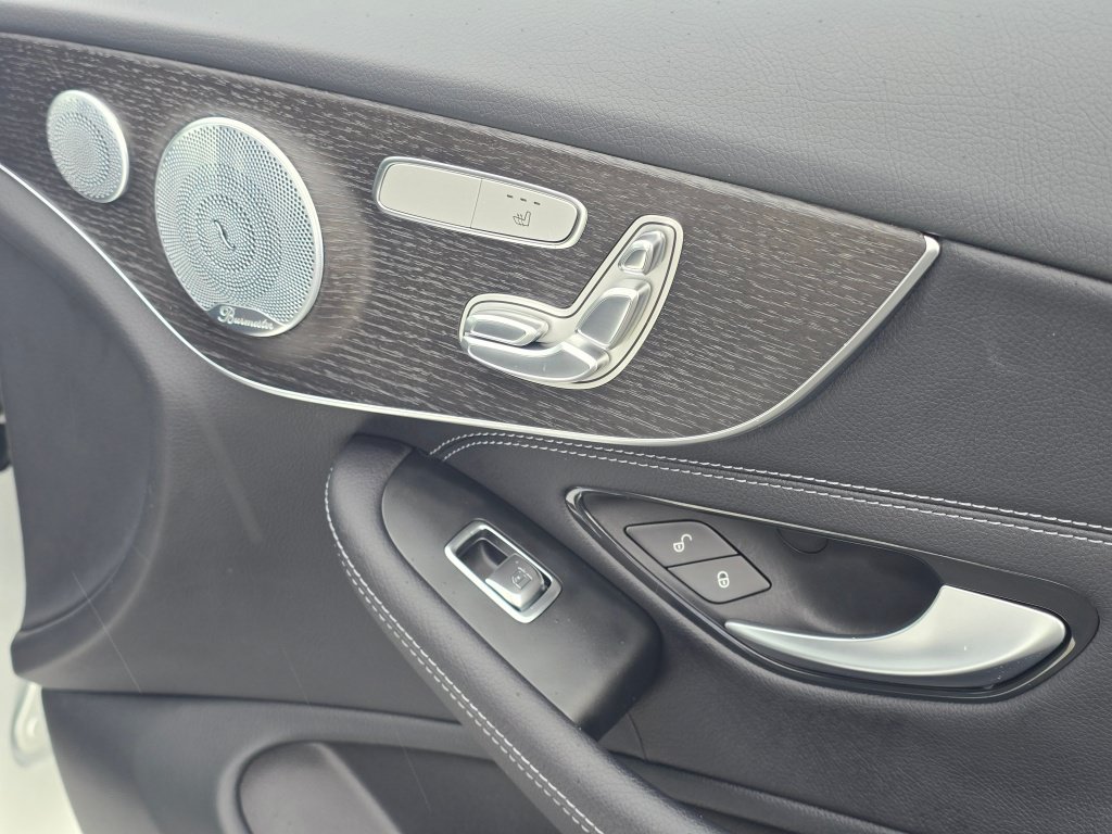 Used 2022 Mercedes-Benz C 300 Coupe image 23