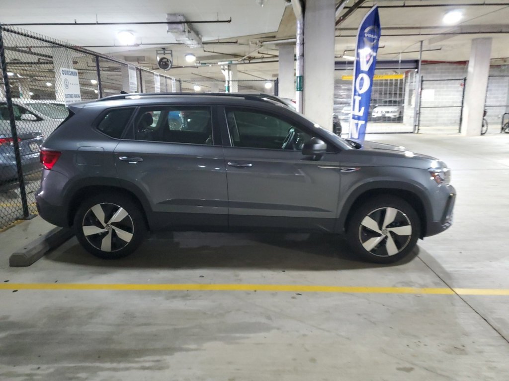 Used 2024 Volkswagen Taos S AWD/4WD image 16