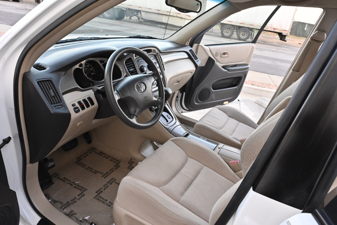 Used 2002 Toyota Highlander 2WD V6 image 10