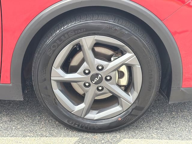 Used 2025 Kia K4 FWD image 12
