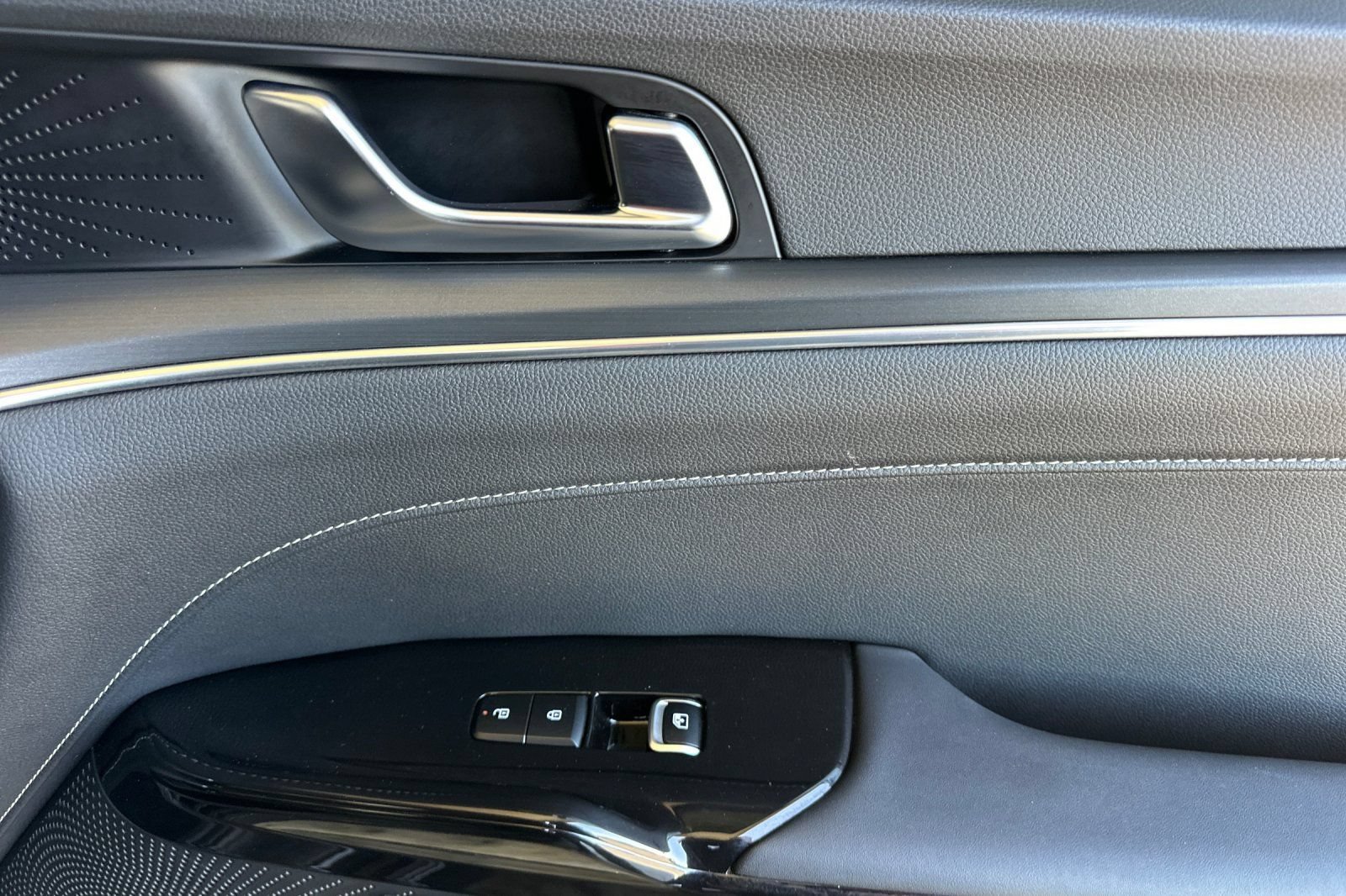 Certified 2025 Kia K5 GT-Line w/ GT-Line Premium Package FWD image 18