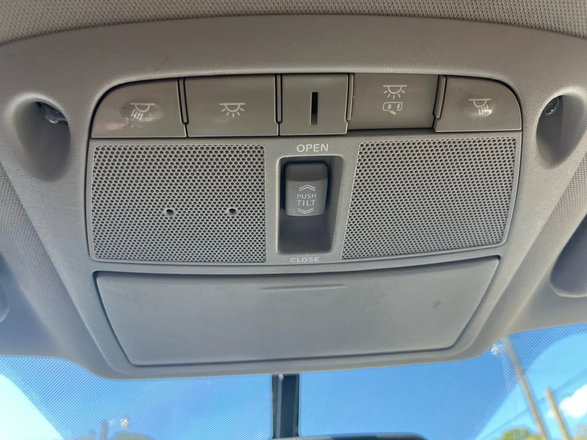 Used 2019 Nissan Maxima 3.5 SL w/ Floor Mat Group FWD image 33