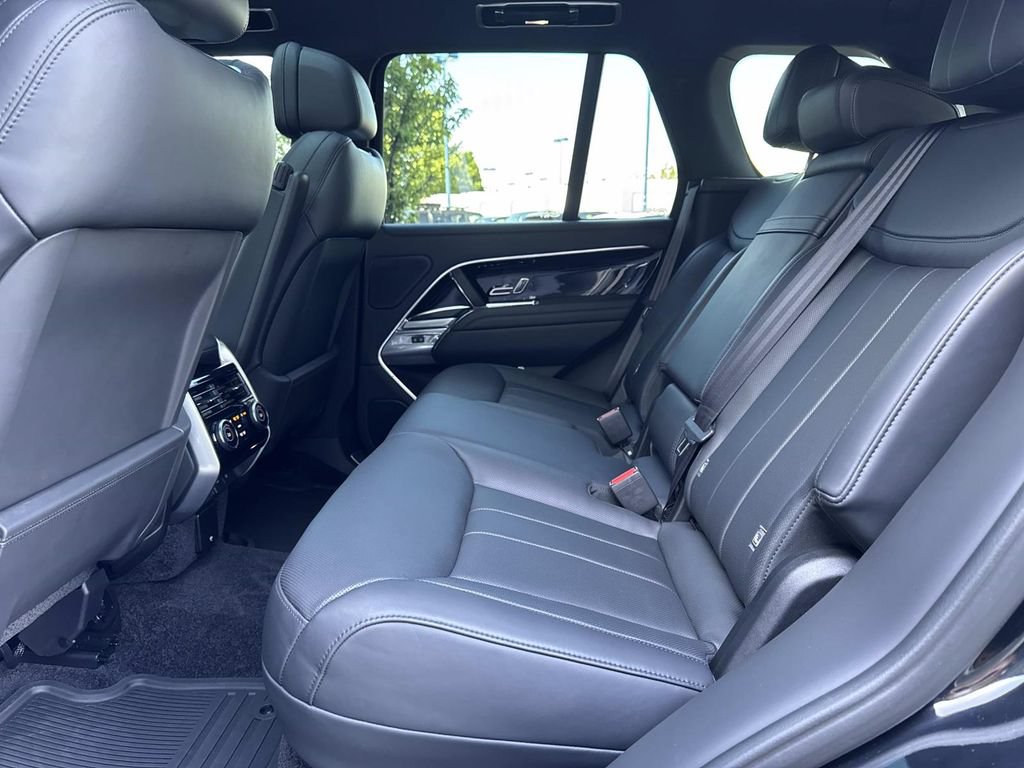 Certified 2023 Land Rover Range Rover SE AWD/4WD image 14