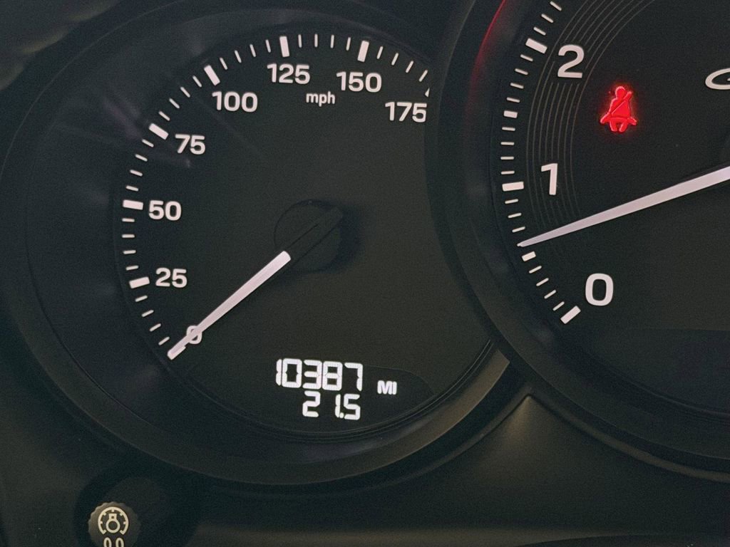 Certified 2022 Porsche Macan GTS image 22