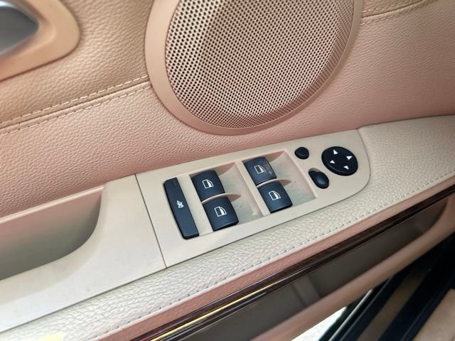 Used 2011 BMW 328i Sedan RWD image 14