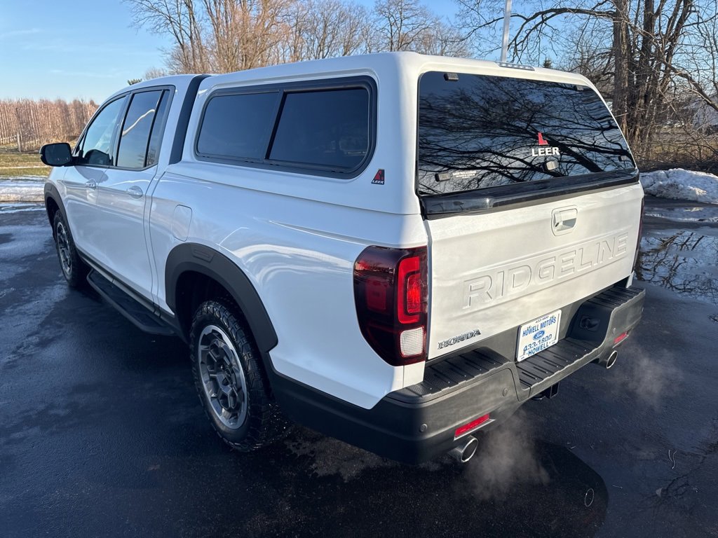 Used 2024 Honda Ridgeline Black Edition image 5
