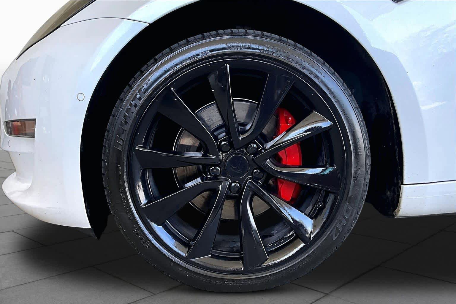 Used 2019 Tesla Model 3 Standard Range RWD image 10