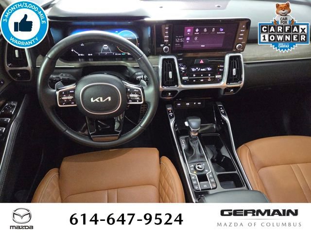 Used 2022 Kia Sorento SX Prestige w/ Rust Color Package image 16