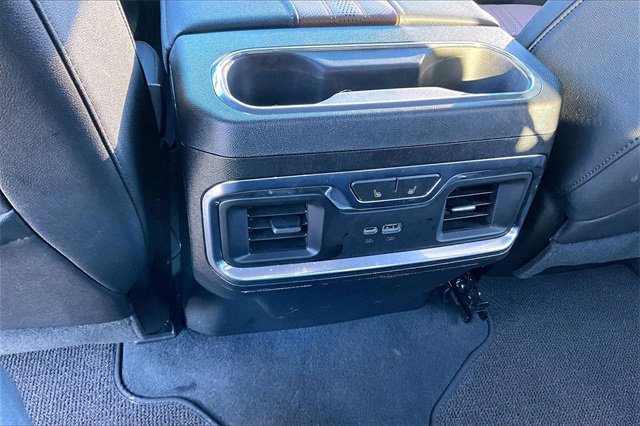 Used 2024 Chevrolet Silverado 1500 High Country w/ Technology Package image 11