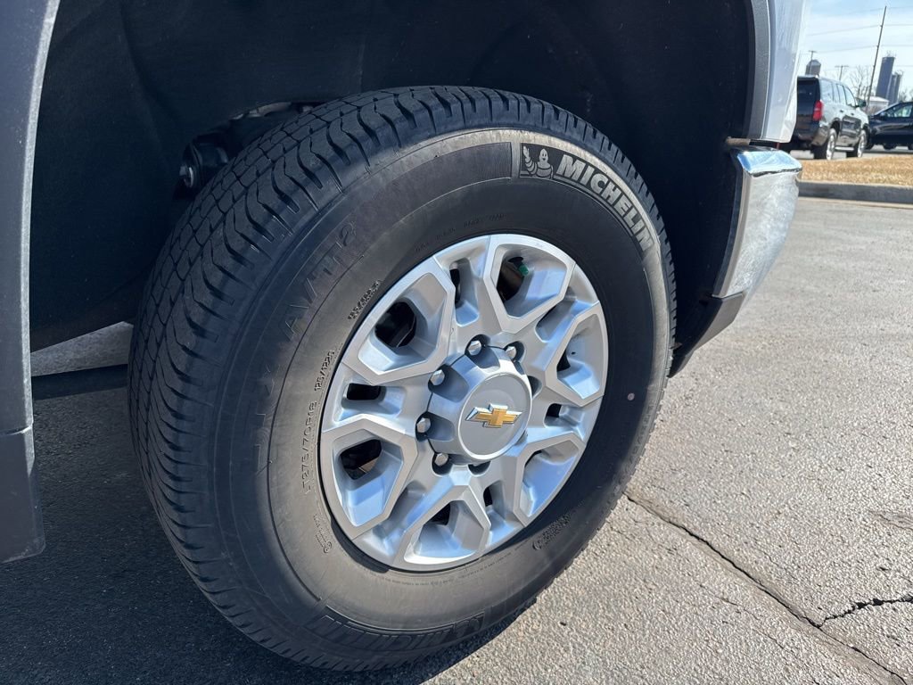 Certified 2024 Chevrolet Silverado 2500 LT image 9