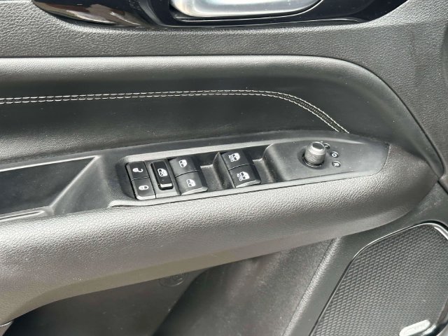 Used 2023 Jeep Compass High Altitude AWD/4WD image 18