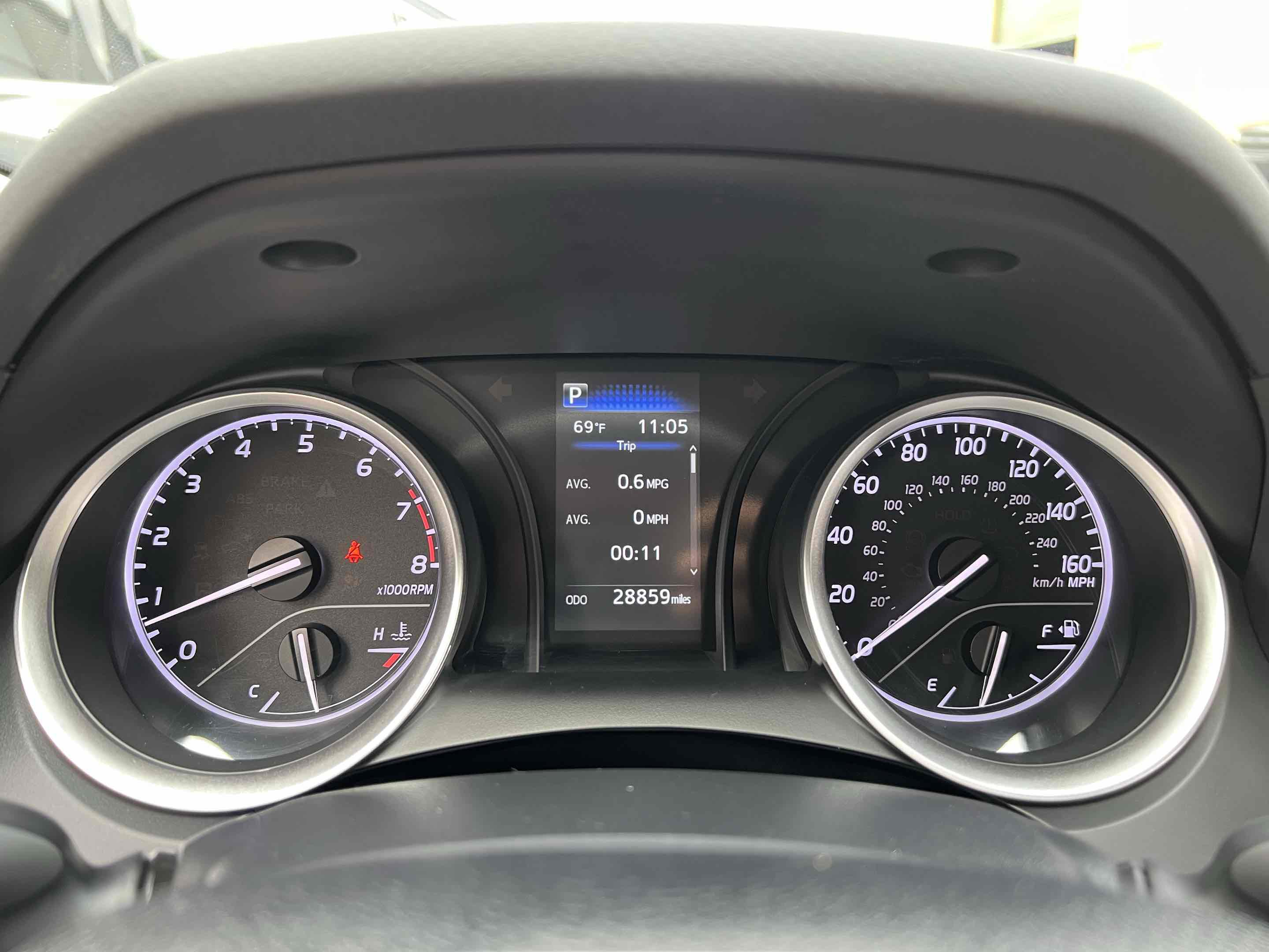 Used 2021 Toyota Camry LE image 34