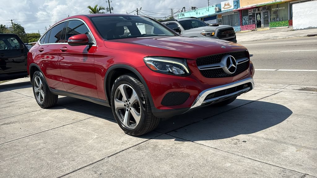Used 2017 Mercedes-Benz GLC 300 4MATIC Coupe image 17