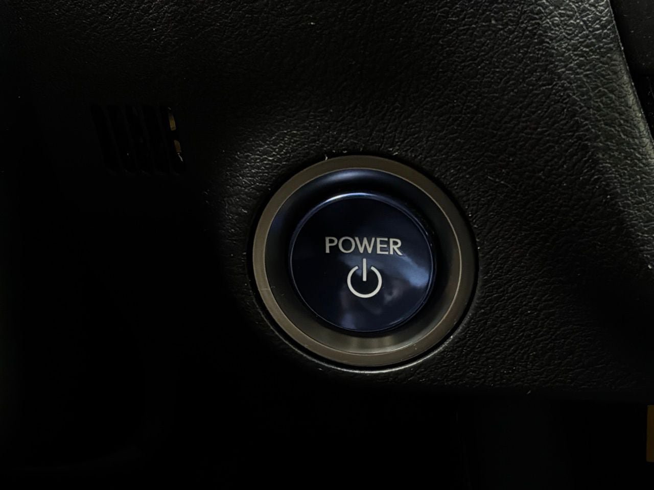Used 2022 Lexus RX 450h AWD w/ Premium Package image 37