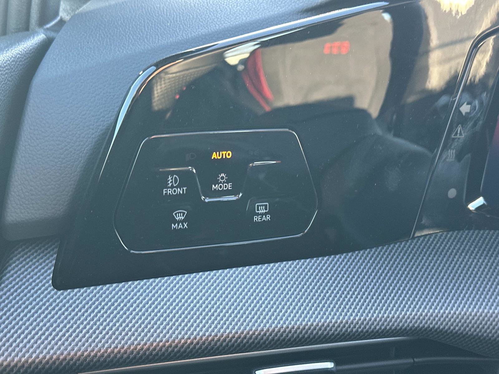 New 2026 Volkswagen GTI SE image 27