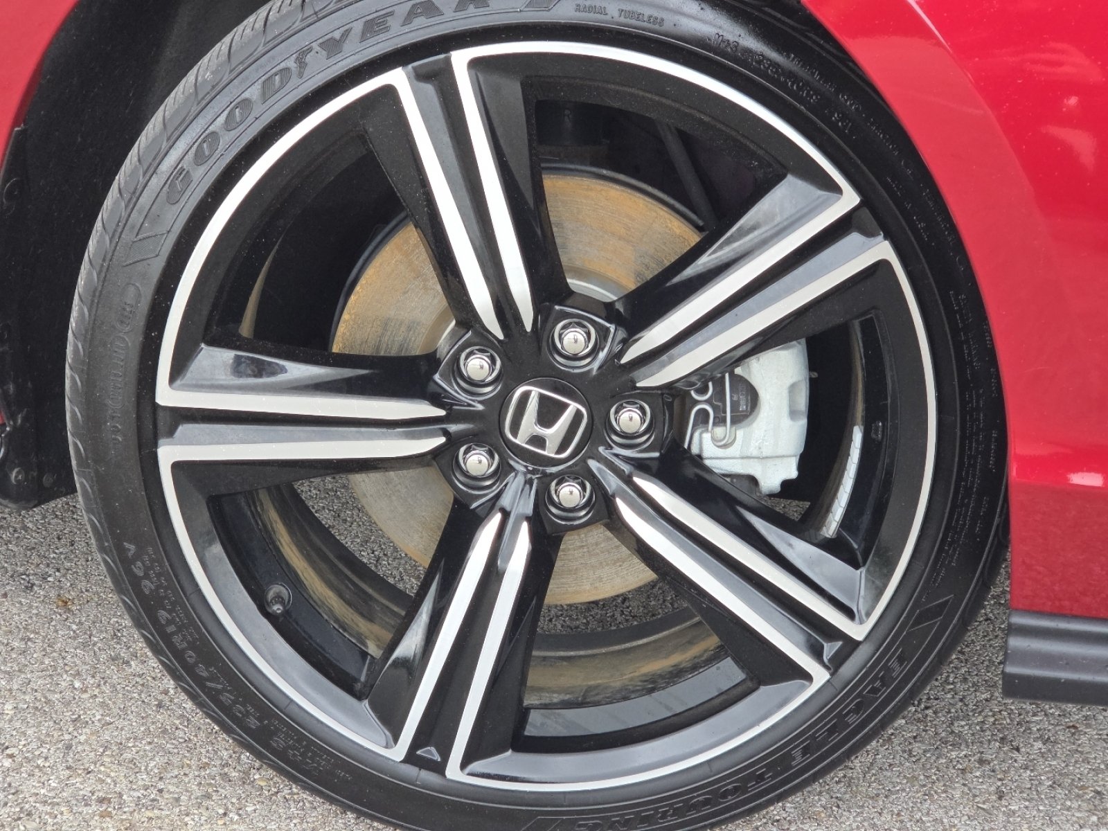 Used 2023 Honda Accord Sport image 11