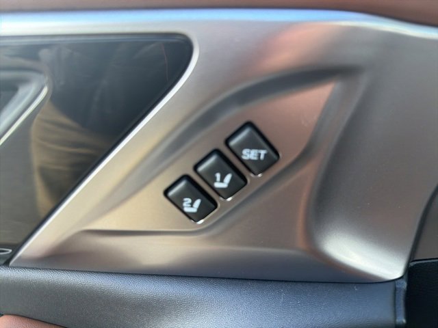 Used 2023 Subaru Outback Touring image 27