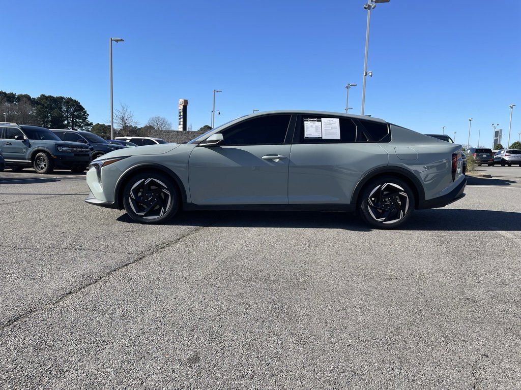 Used 2025 Kia K4 EX image 4