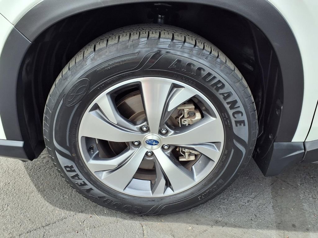 Used 2020 Subaru Ascent Premium w/ Convenience Package image 15