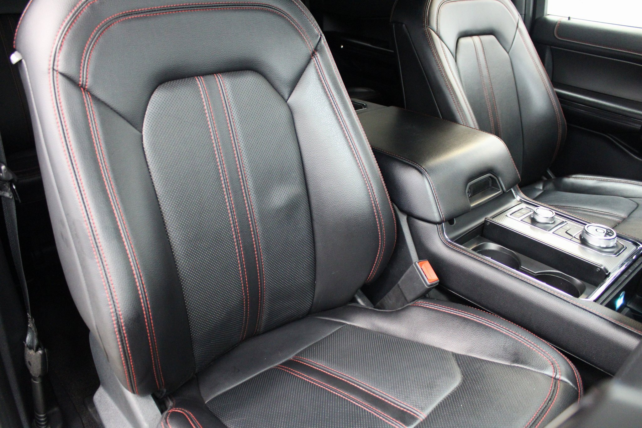 Used 2021 Ford Expedition Max Limited w/ Equipment Group 303A image 30