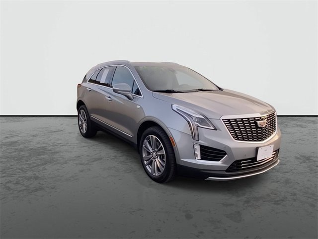 Certified 2025 Cadillac XT5 Premium Luxury image 3