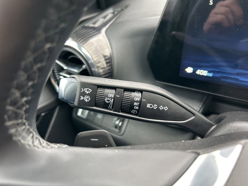 Used 2025 Chevrolet Equinox LT image 17