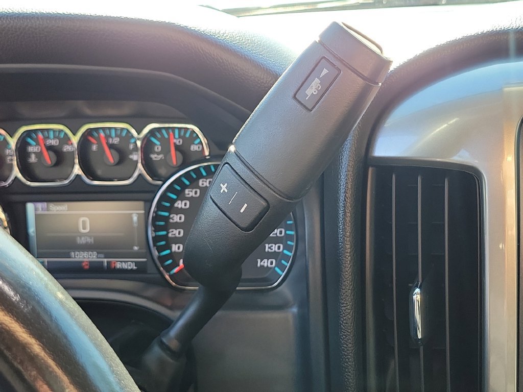 Used 2019 Chevrolet Silverado 1500 LT AWD/4WD image 34