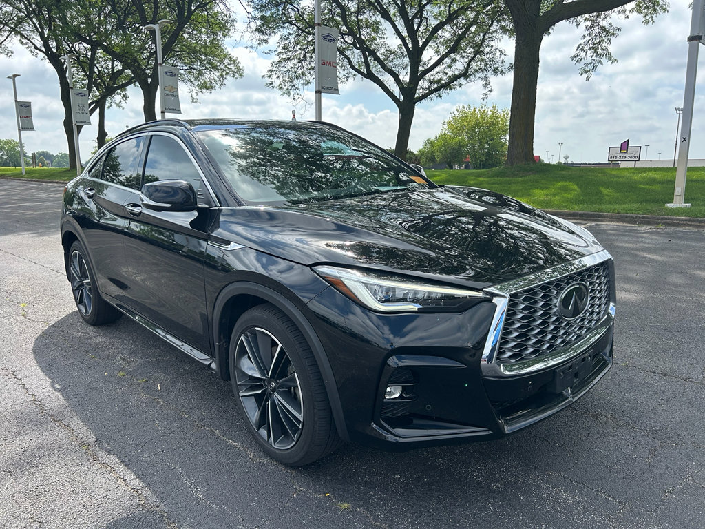 Used 2023 INFINITI QX55 Essential AWD/4WD image 3