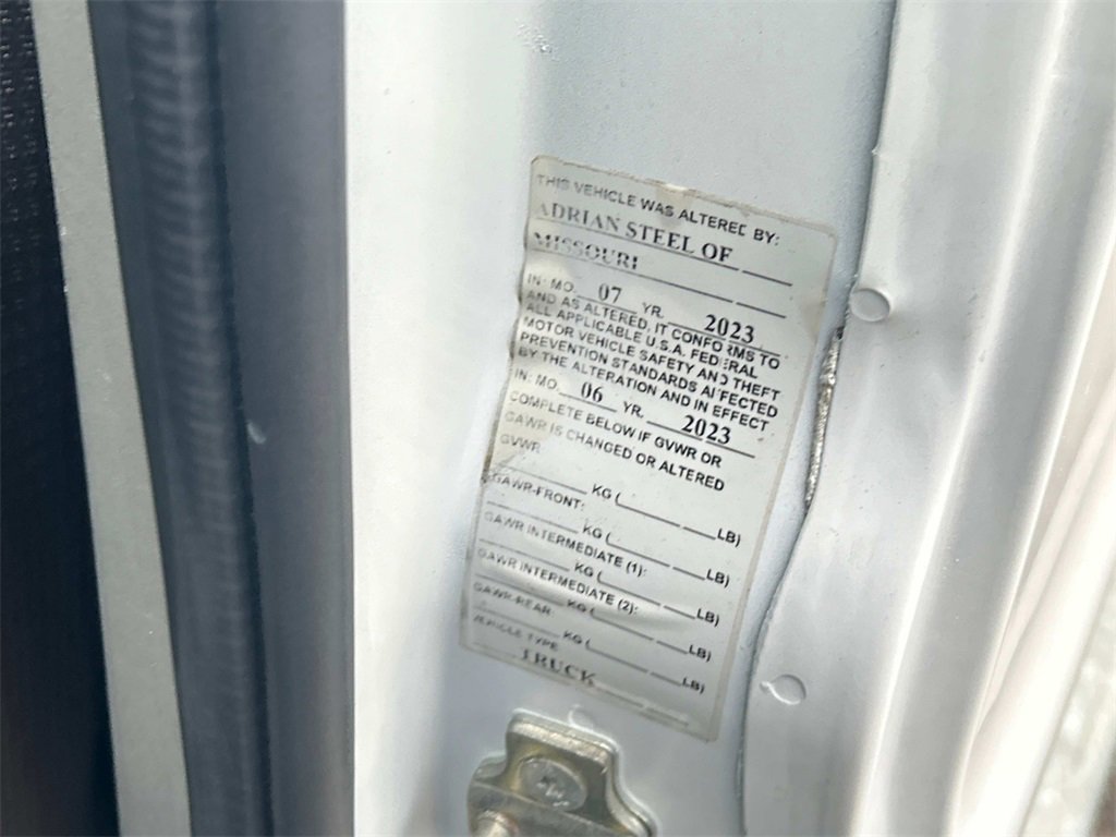 Used 2023 GMC Savana 2500 w/ Driver Convenience Package image 10