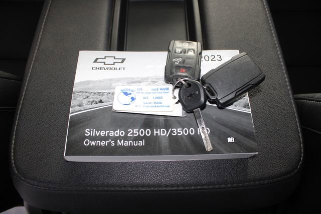 Used 2023 Chevrolet Silverado 2500 LT image 28
