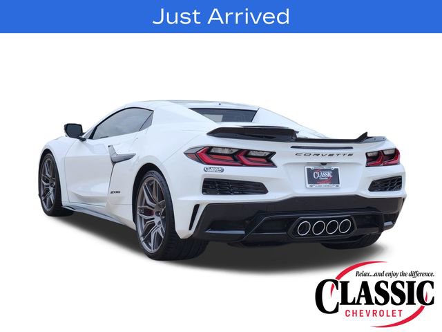 Used 2026 Chevrolet Corvette Z06 RWD image 4