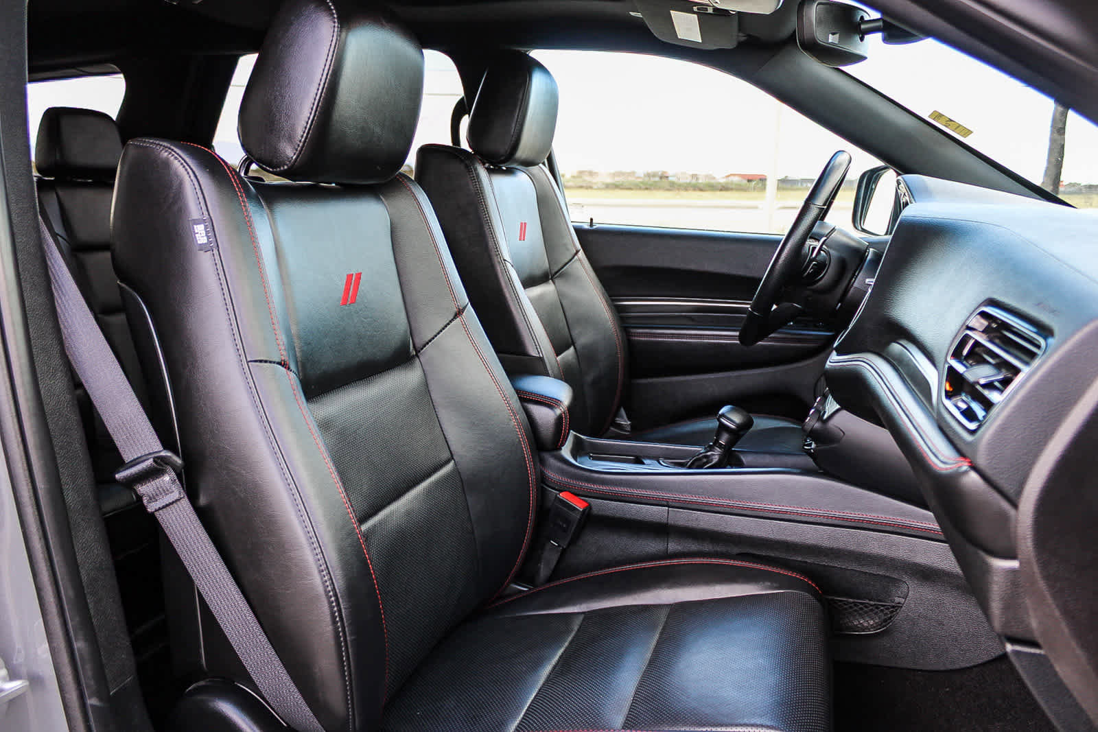 Used 2025 Dodge Durango GT image 16