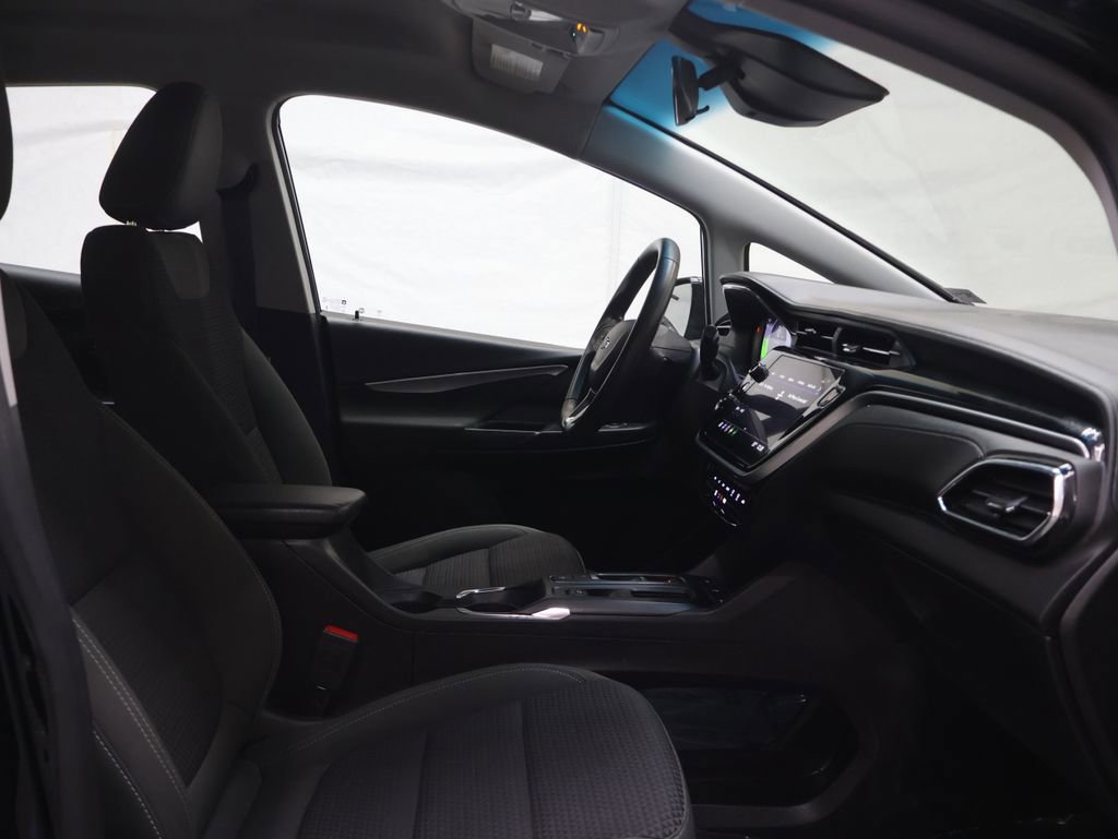 Used 2023 Chevrolet Bolt LT w/ Driver Confidence Package image 4