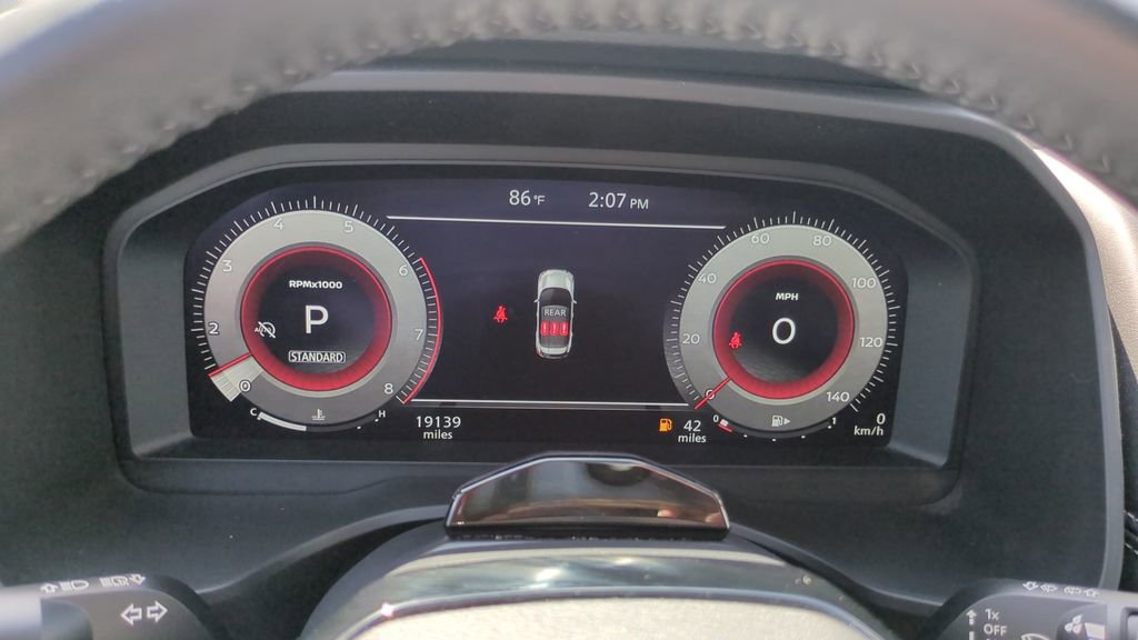 Used 2025 Nissan Rogue SL w/ Tech Package FWD image 21