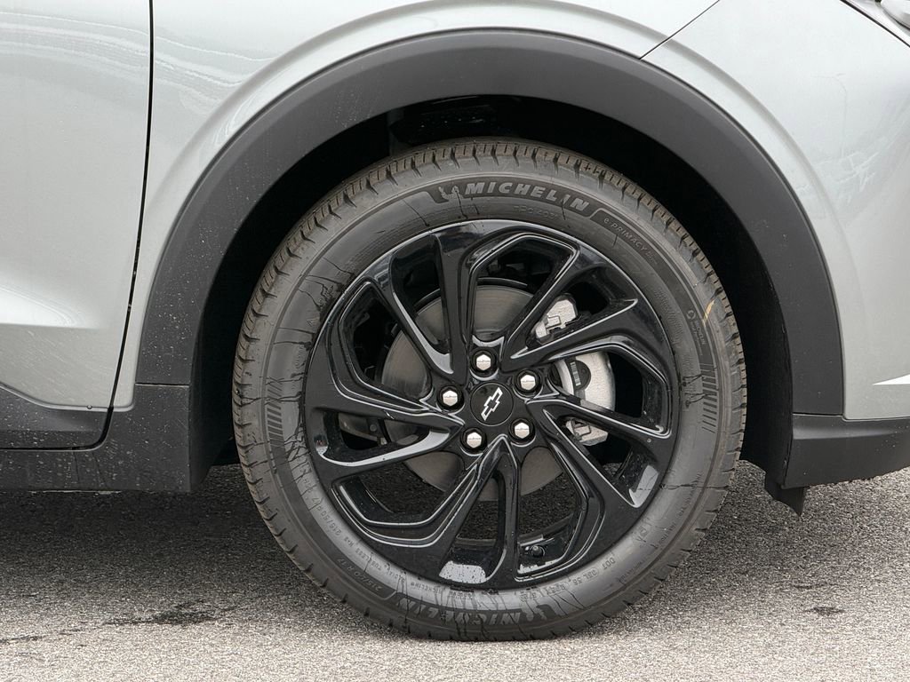 New 2027 Chevrolet Bolt RS image 5