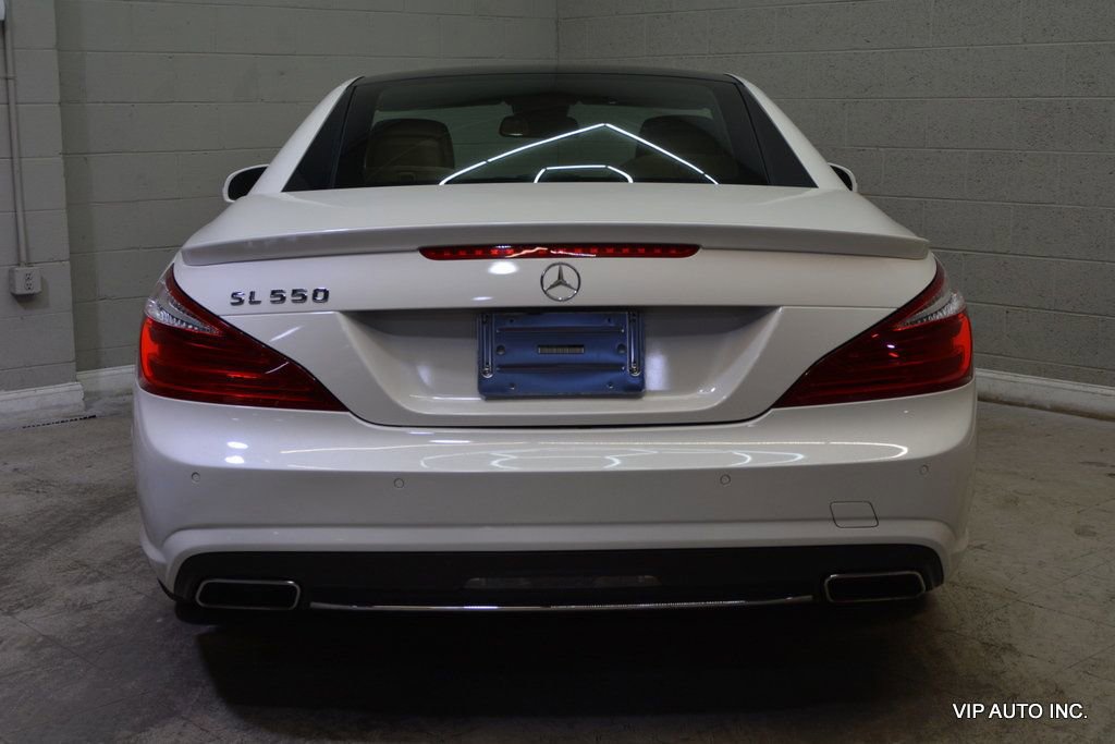 Used 2014 Mercedes-Benz SL 550 image 33