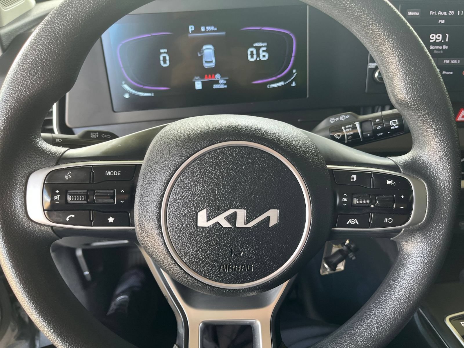 Used 2025 Kia Sportage LX FWD image 25