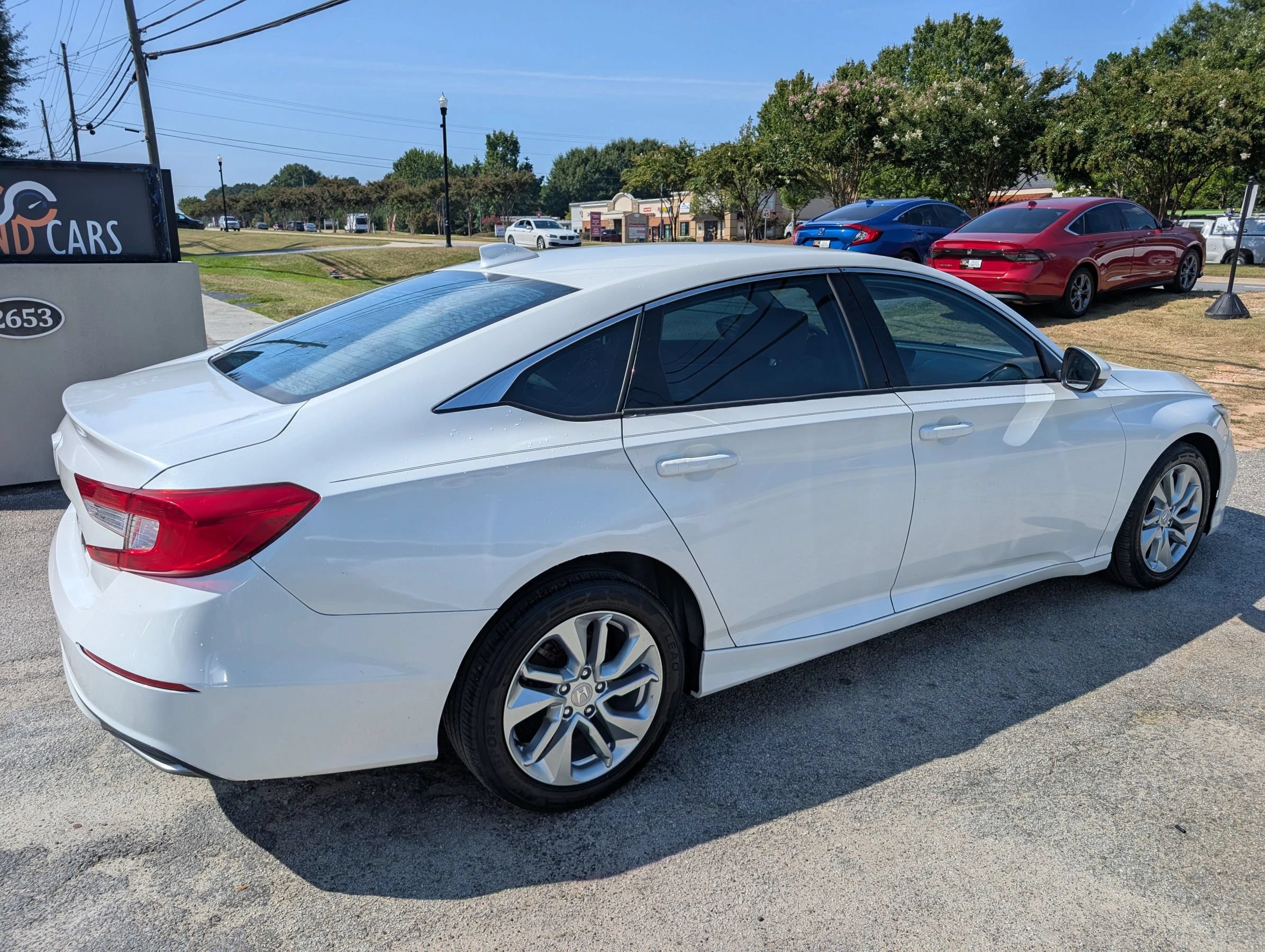 Used 2018 Honda Accord LX image 5