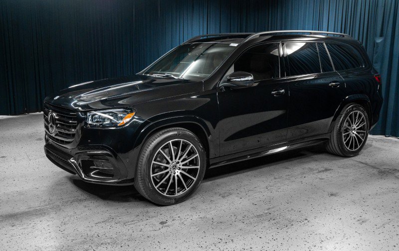 New 2025 Mercedes-Benz GLS 450 4MATIC