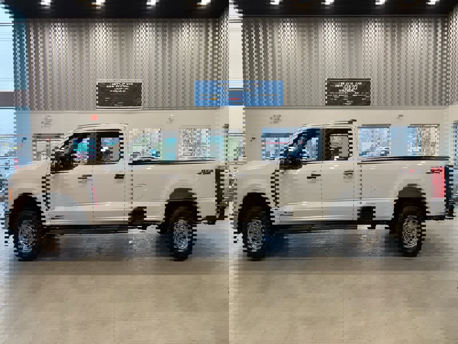 Used 2023 Ford F350 XL w/ XL Chrome Package image 8