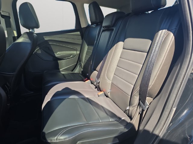 Used 2016 Ford Escape SE w/ SE Leather Comfort Package AWD/4WD image 17