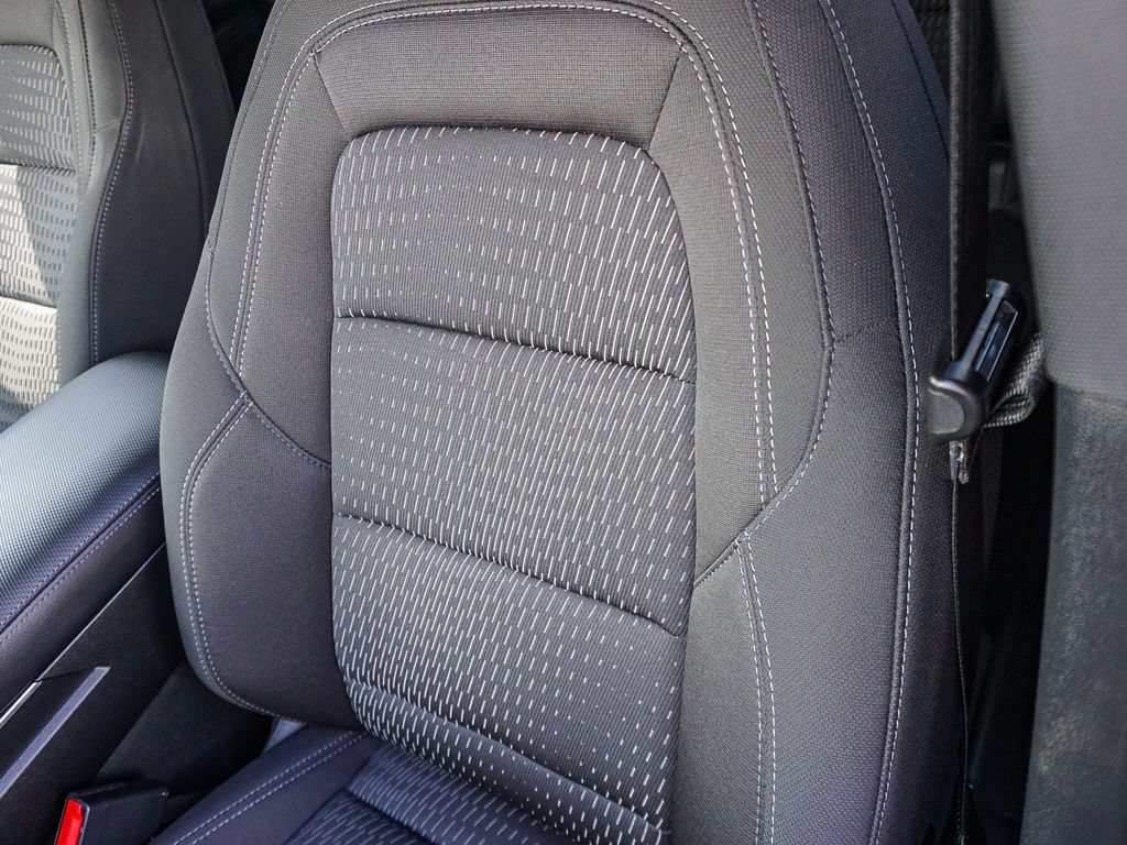 Used 2026 Chevrolet Equinox LT w/ LPO, Floor Liner Package FWD image 20