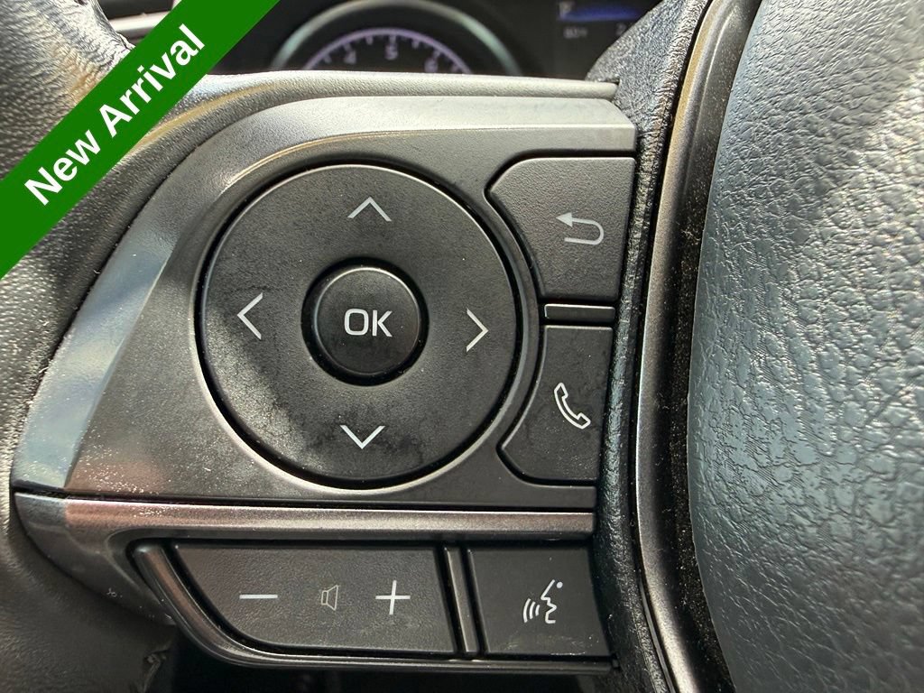 Used 2023 Toyota Camry SE FWD image 11